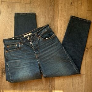 Levi’s Wedgie Straight Jeans